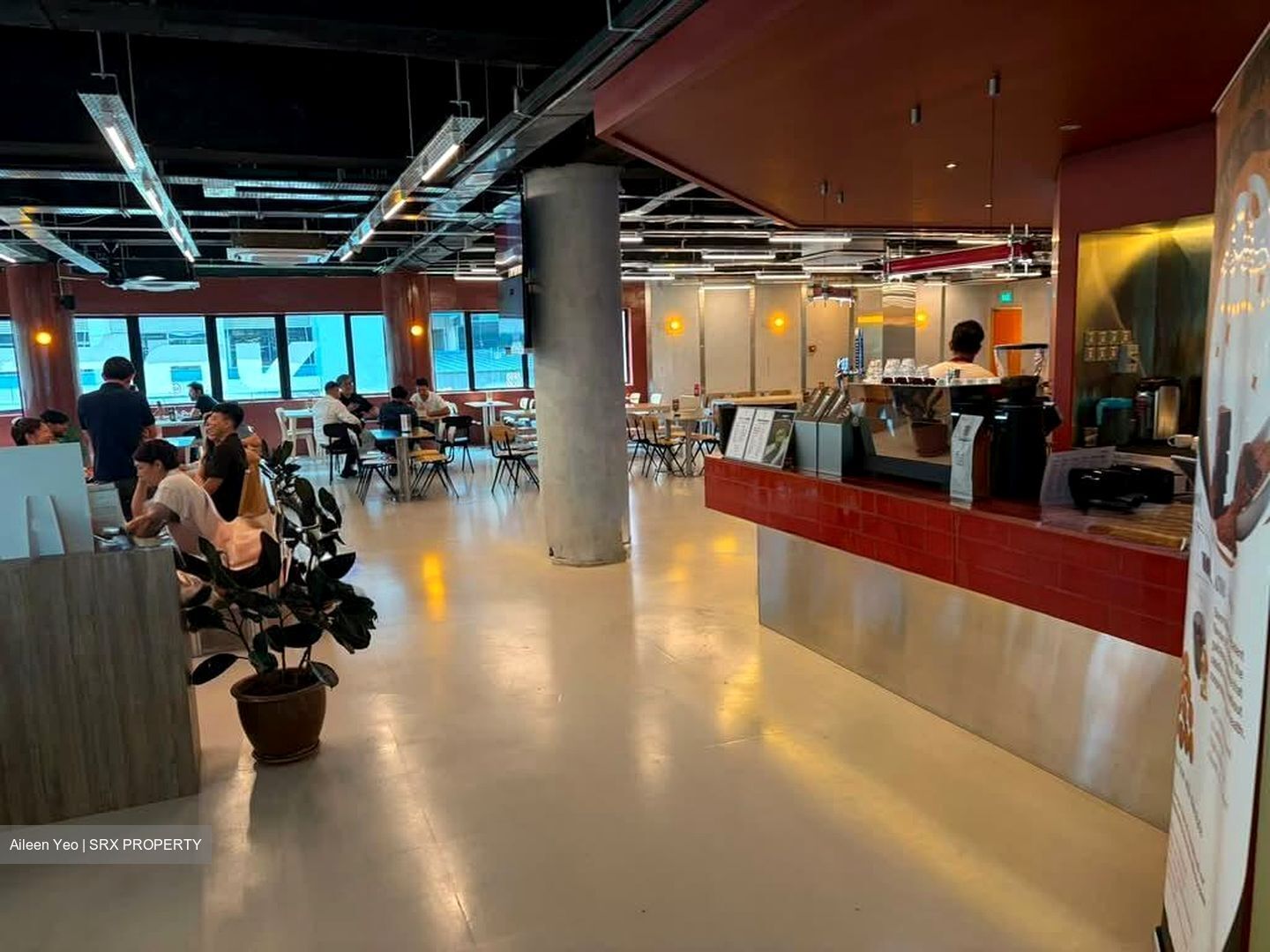 Ayer Rajah Amenity Centre (D5), Retail #585385091